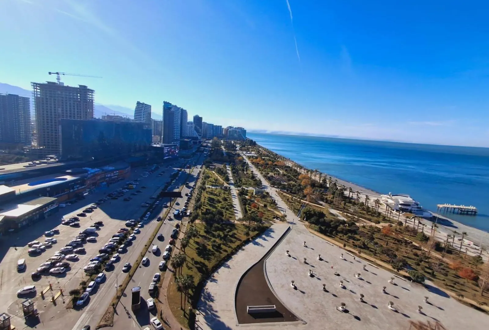 Beach Front Vibes Apartment Batumi