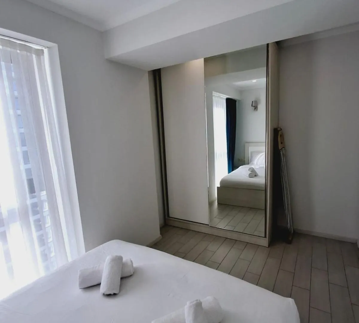 Beach Front Vibes Apartment Batumi
